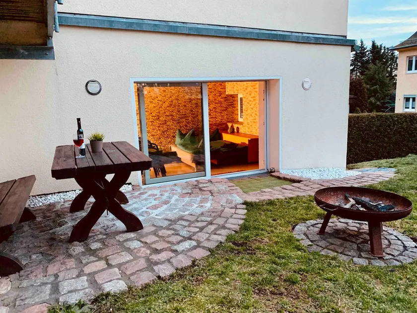 Spacious wellness apartment with sauna, garden, barbecue - Image 1
