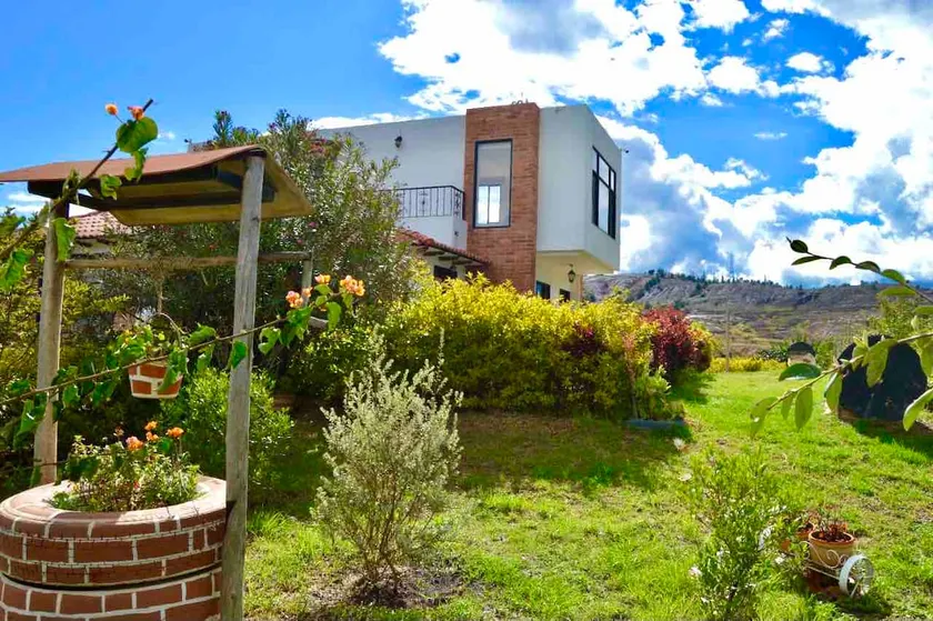 House in the desert 10 minutes from Villa de Leyva - Image 1