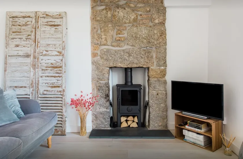 Stylish and cosy cottage in the centre of Mousehole close to the harbour - Image 1