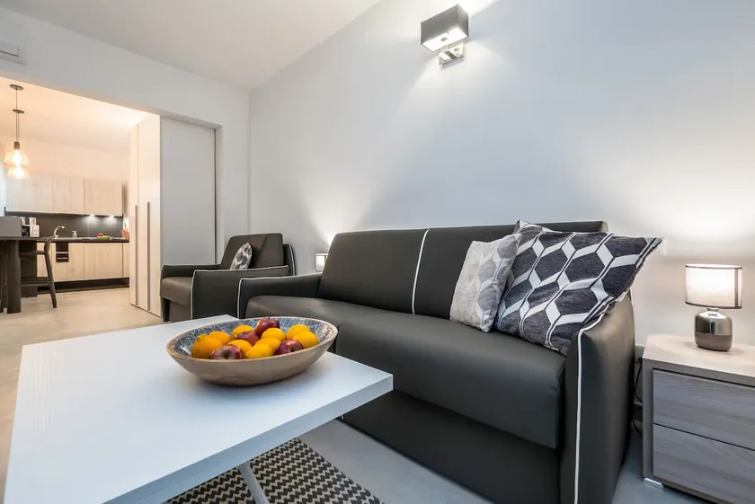 COZY APARTMENT IN PACEVILLE - Image 1