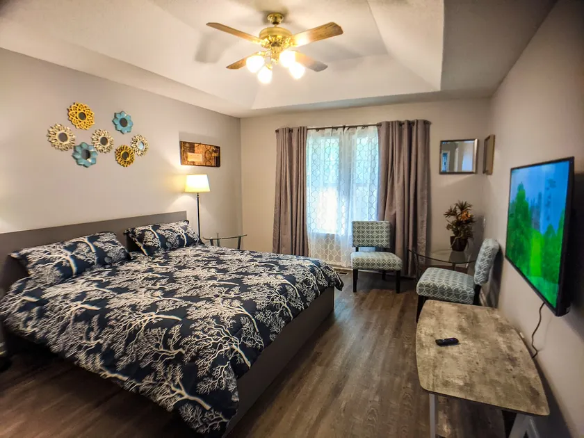 Beautiful, spacious, clean house for families #2 - Image 1