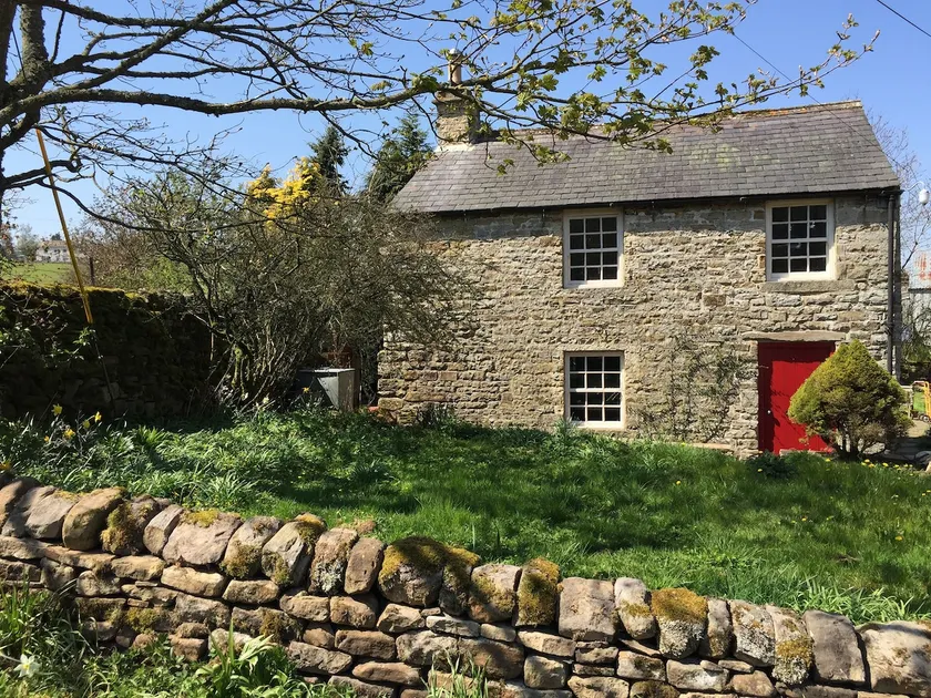 Cosy uplands getaway, country walking - Image 1
