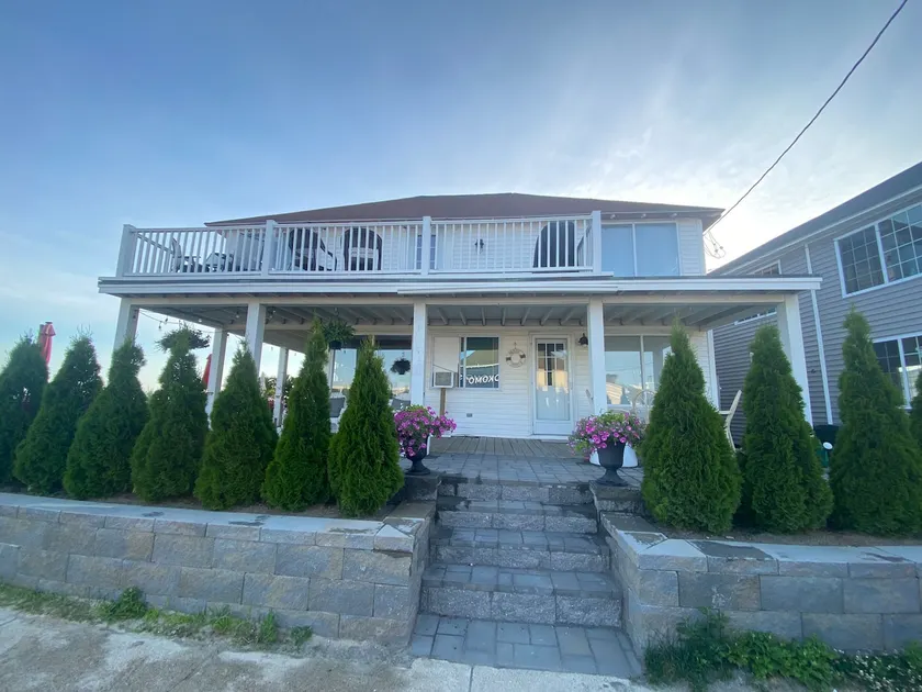 BEACHFRONT HOME GREAT LOCATION!STEPS TO THE BEACH! - Image 1