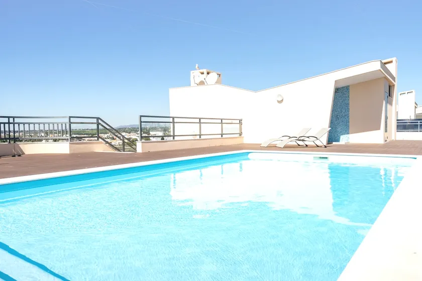 Algarve Luxury Marina 3 bedrooms and Pool - Image 1