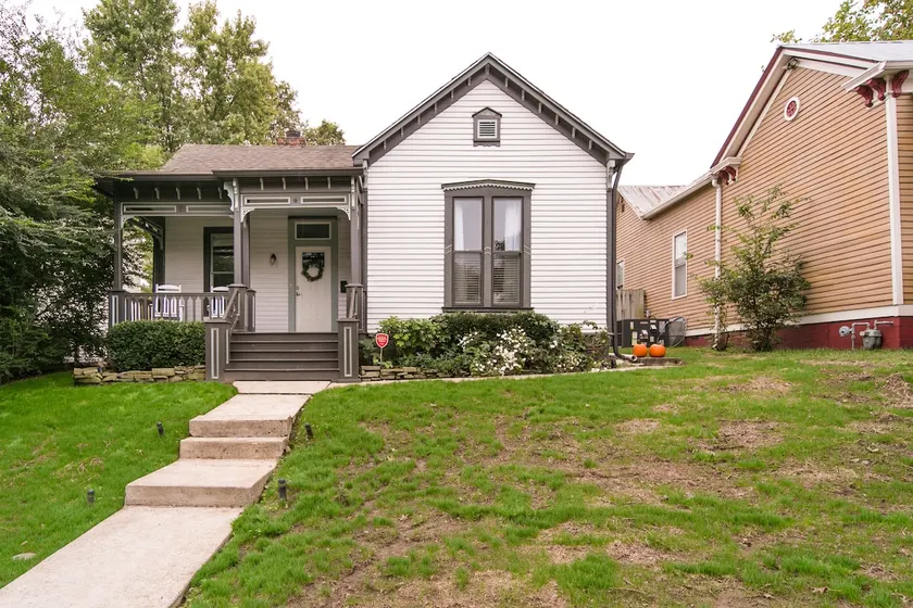 Historic Home in 5 Points, walkable, near Downtown - Image 1