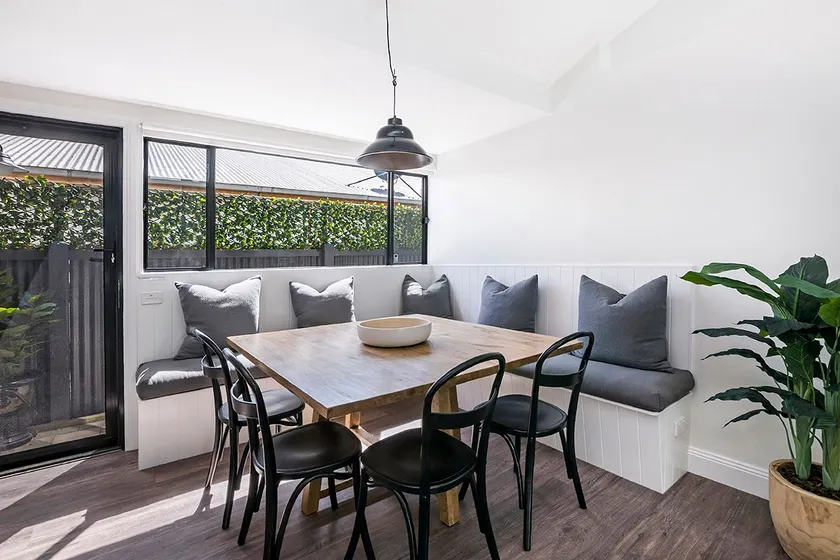 Day Spa Apartment 2 in CBD - Image 1