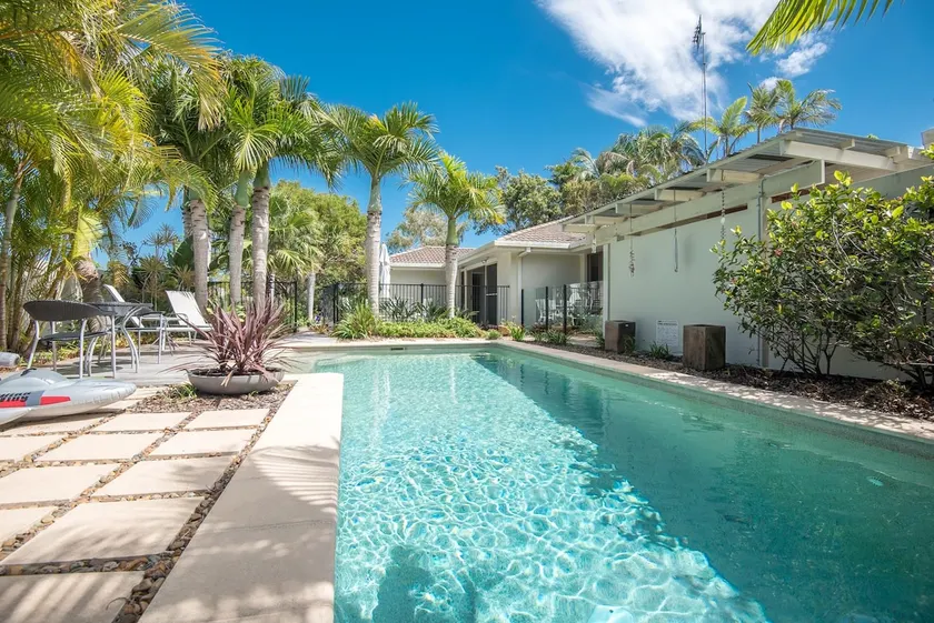 Noosa Sunrise - Pet-friendly with Pool - Image 1