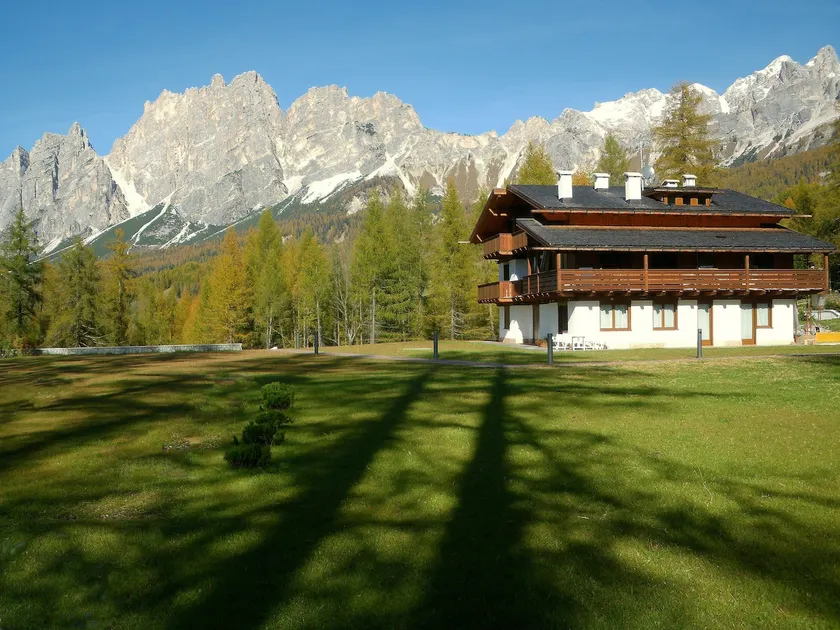 Breathtaking view! Cortina center  at 1.3km. - Image 1