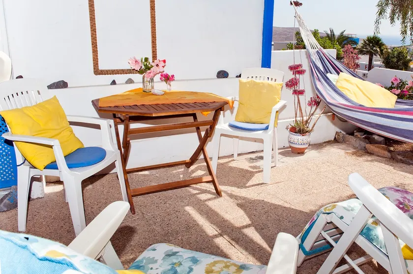Pretty maisonette stil hus, havudsigt, 15 min. til stranden - Image 1