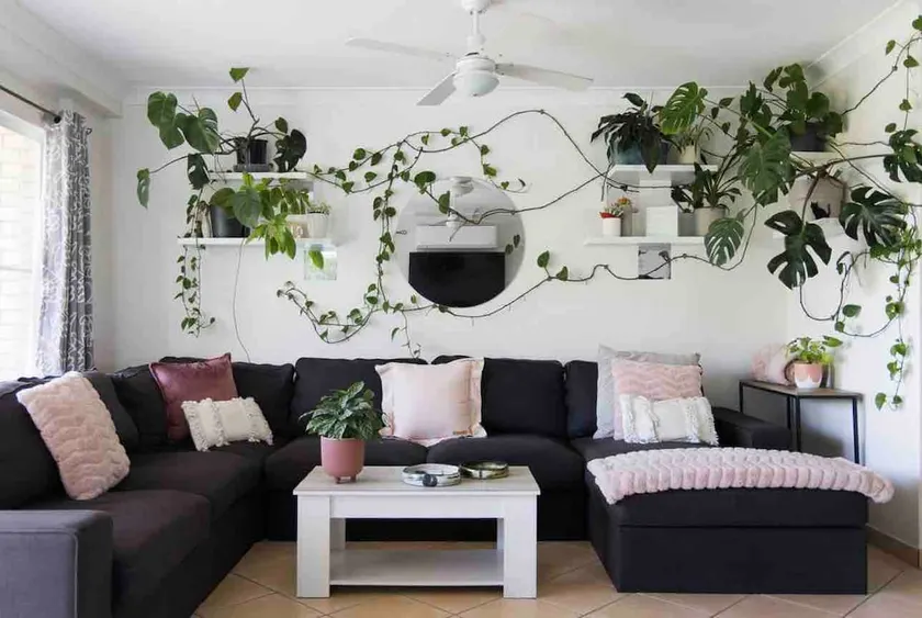 BEACH GETAWAY! Wifi, aircon, 12pm check in, CBD - Image 1