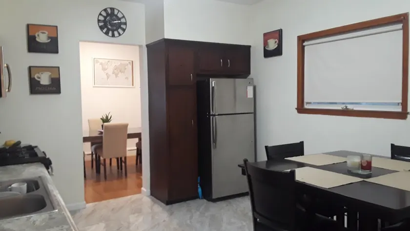 Cozy Chic Urban Enclave for your NYC/NJ group stay - Image 1