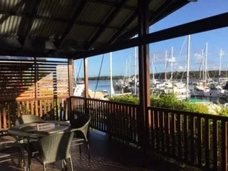 Idyllic Relaxing Unspoiled Tin Can Bay - Image 1