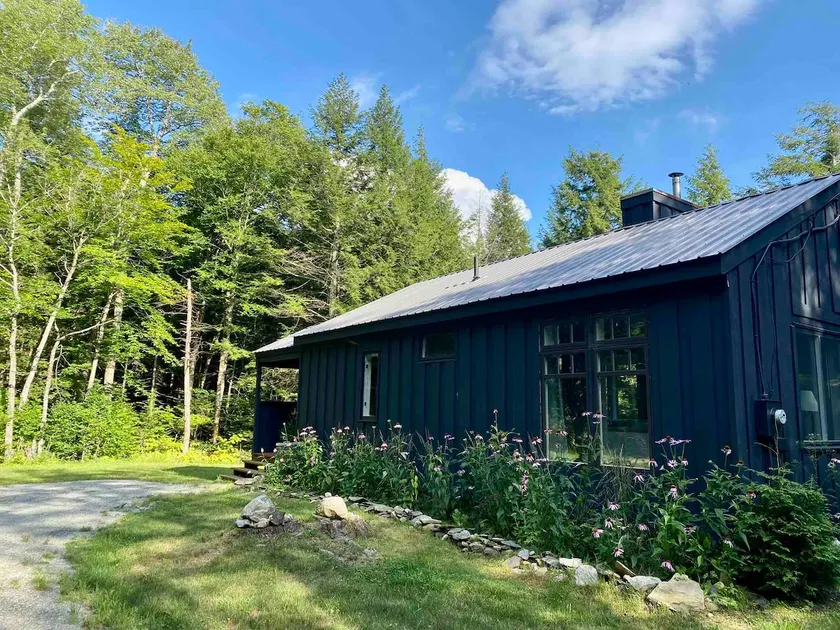 Modern Cabin ~ 3min to Stratton Resort - Image 1