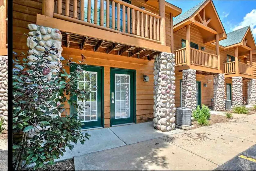 Nouvelle liste !!! 2BR Rustic Villa Next To Starved Rock State Park - Image 1