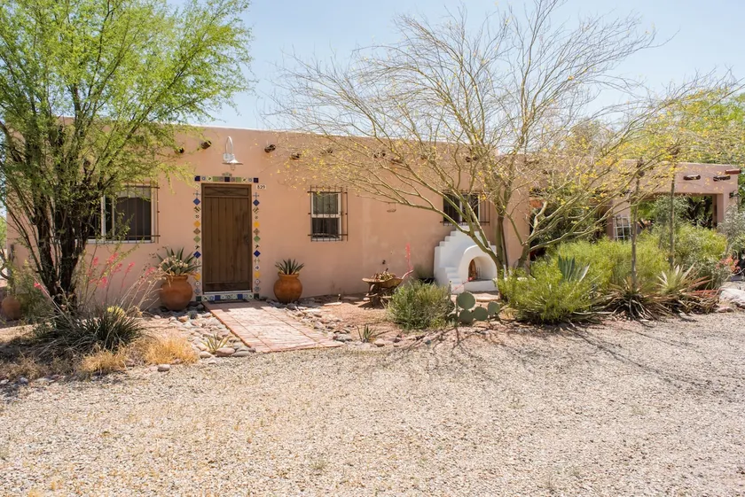 Rustic Desert House - Image 1