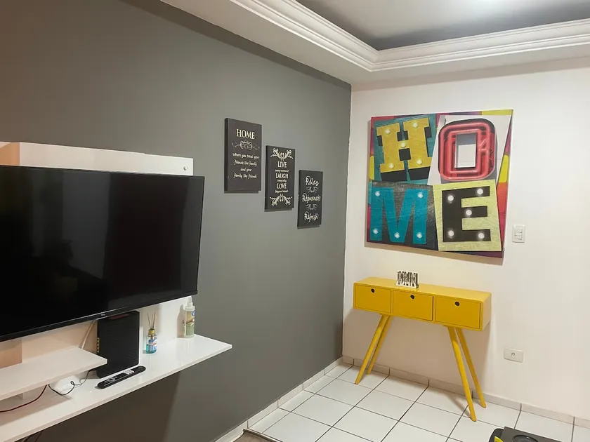 Cozy apartment near BOS hospital and mall - Image 1