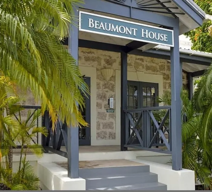 Beaumont Apt 1- Lovely 2 Bed Rental near the beach - Image 1