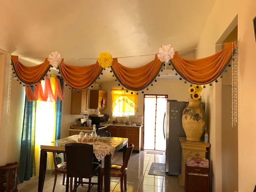 Enjoy fully equipped 2 br house in Mobay - Image 1