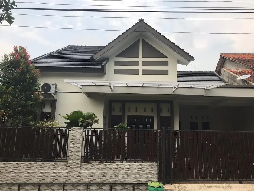 Homestay Omah Tentrem 27 Ungaran - Image 1