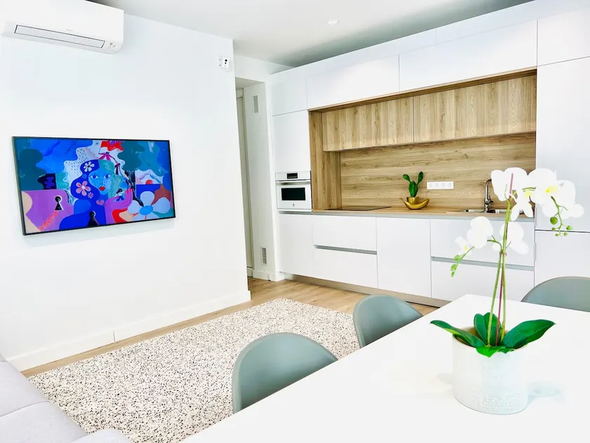 BEST LOFT NEAR REAL MADRID STADIUM - Image 1