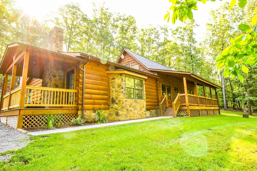 Chadwick Cabin @shenandoahwoods - Image 1
