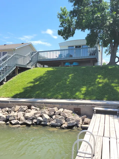 2-bedroom hideaway in Mahaffie Bay at Johnson Lake - Image 1
