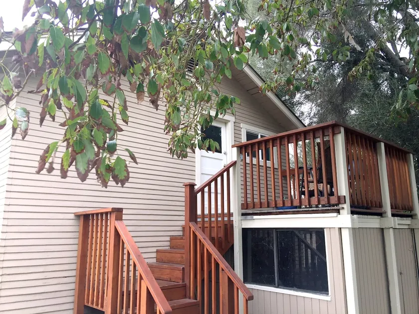 Cozy Apartment Near Downtown Glendora, CA - Image 1