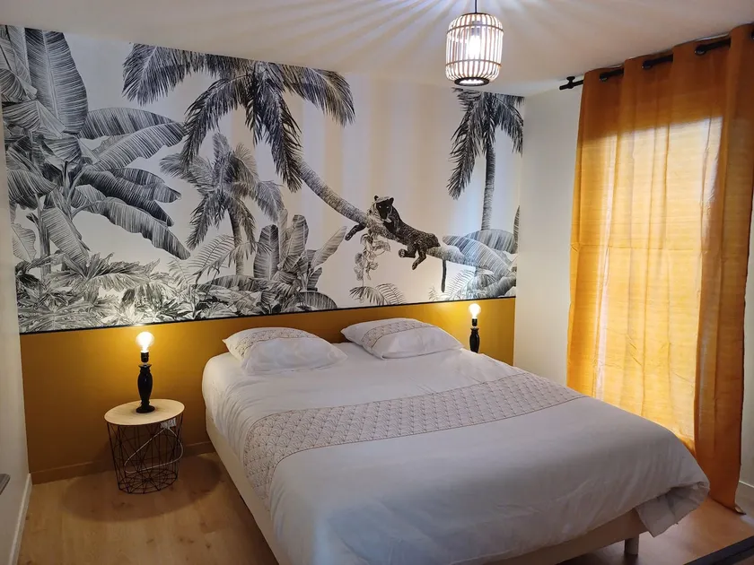 Getaway lodges - Image 1