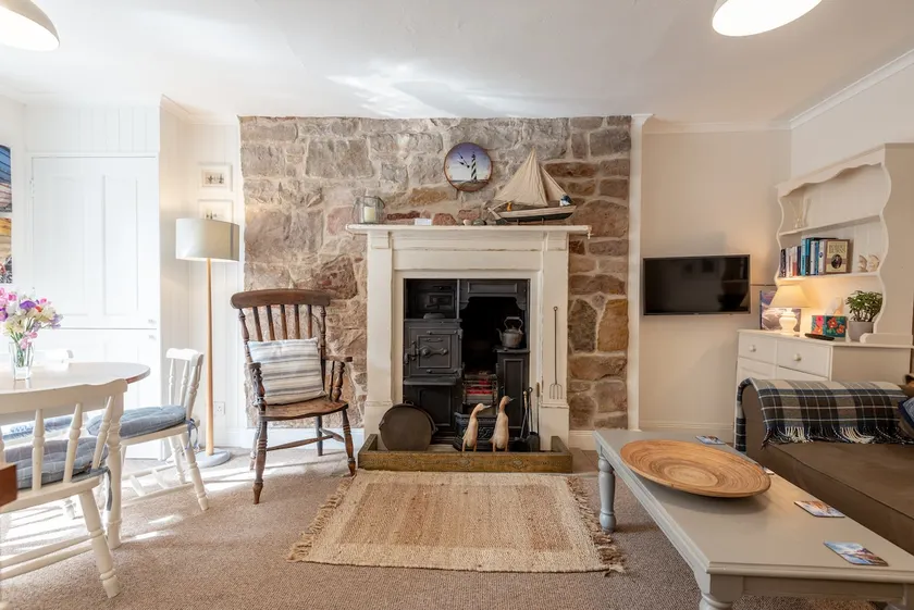 Coastal retreat in Cellardyke near St. Andrews - Image 1