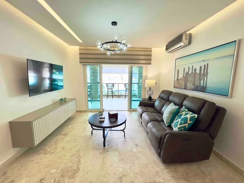 Alicia 1-C *Modern 2BR/2BA – Pool Access - Image 1