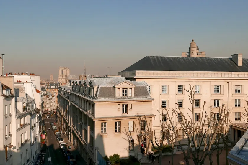 Elegant penthouse for 4, Central Latin Quarter C5 - Image 1