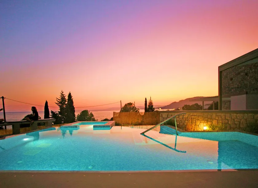 Villa CostaMare - enjoy lazy days on the private Pool-Jacuzzi - Image 1