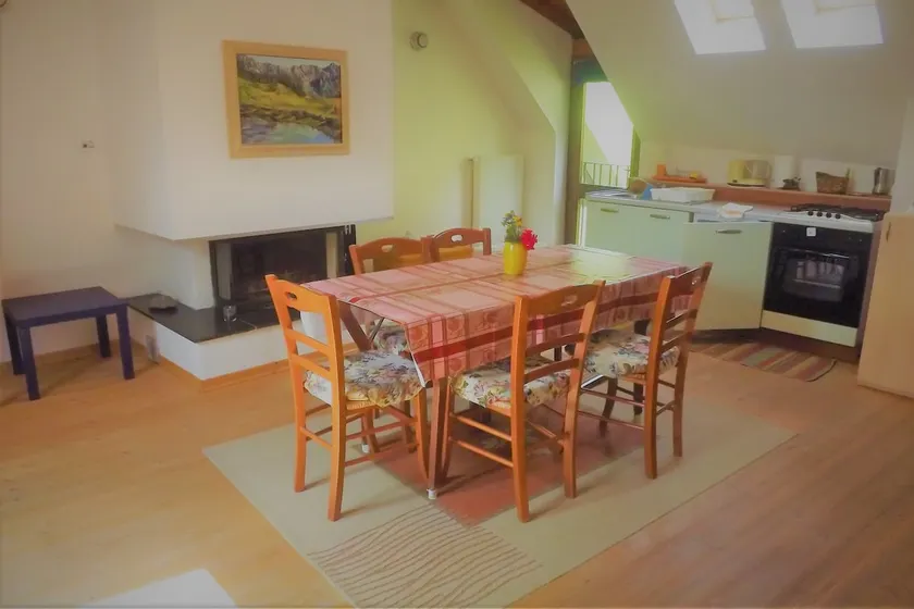 Attic Cjandus - Image 1