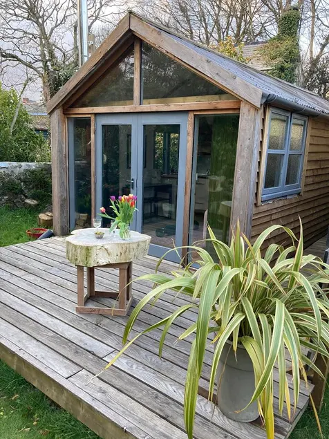 Lime Tree Cabin, rustic nr coast, nr St Ives - Image 1