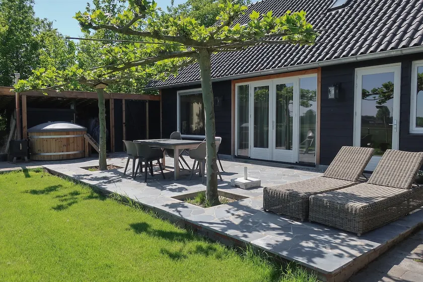 Luxury 7 p house with hot tub and rural views - Image 1
