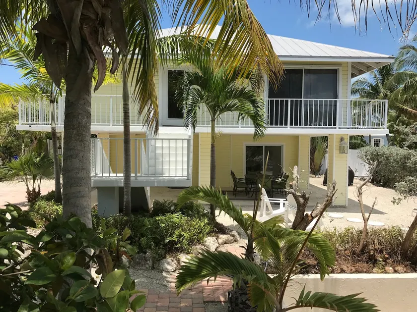 Islamorada Waterfront Escape - Image 1