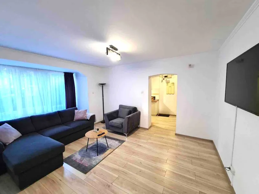 Star Apartments - Image 1
