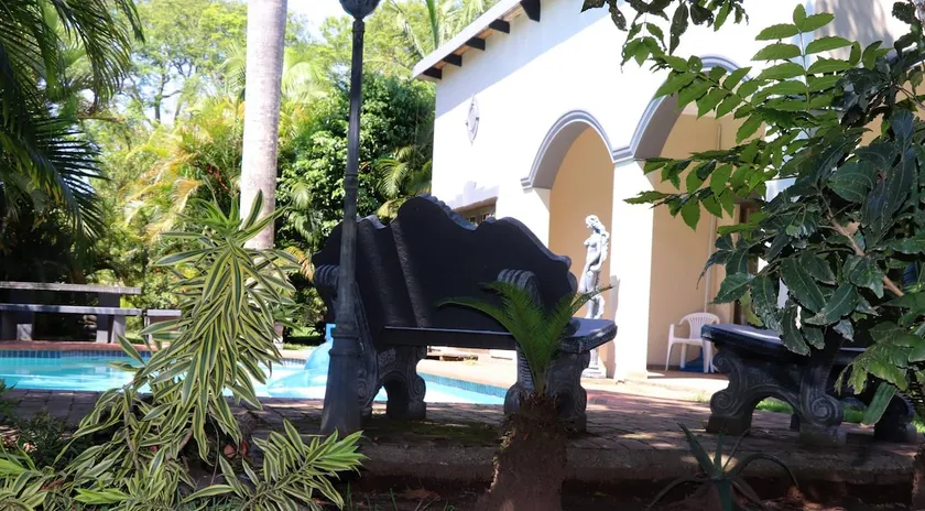 ASDIA pool cottage - Image 1