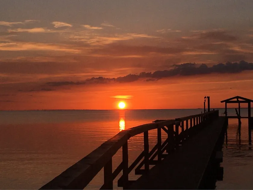 Cozy Guest House on Copano Bay - Image 1