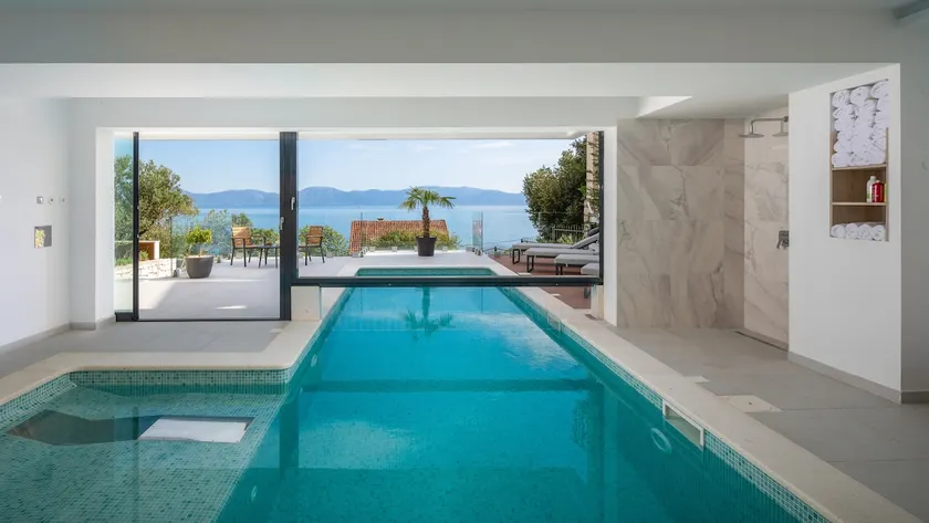 LUXURY VILLA BLUE MOON - Image 1