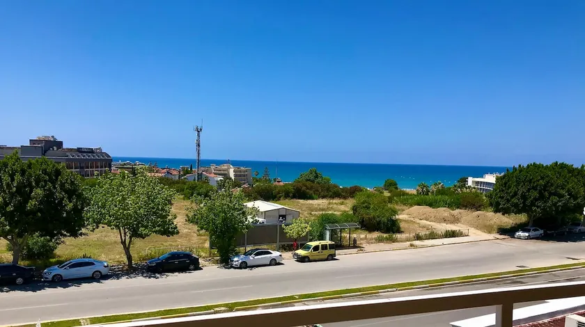 Furnished Apartment with Side View (3 minutes to the beach) - Image 1