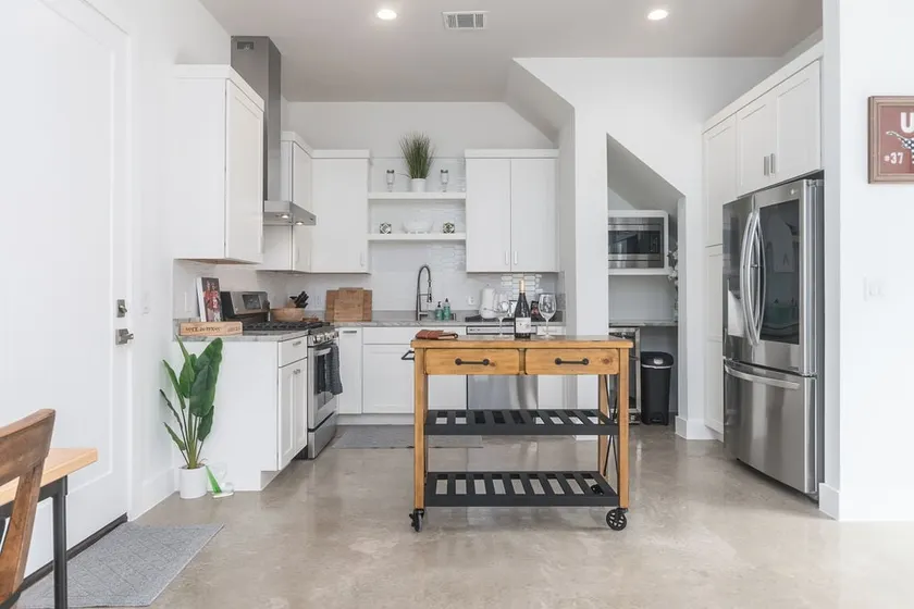 Modern Home, Walk to South Congress - Outpost - Image 1