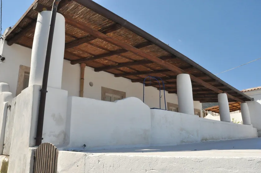 Didyme Holiday - Image 1