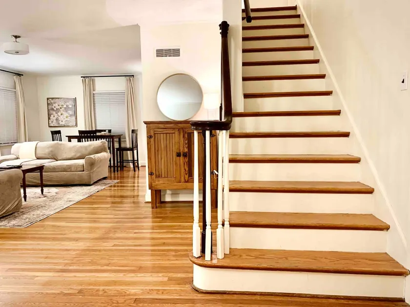 The Vineyard ~ newly renovated 7 min to downtown - Image 1