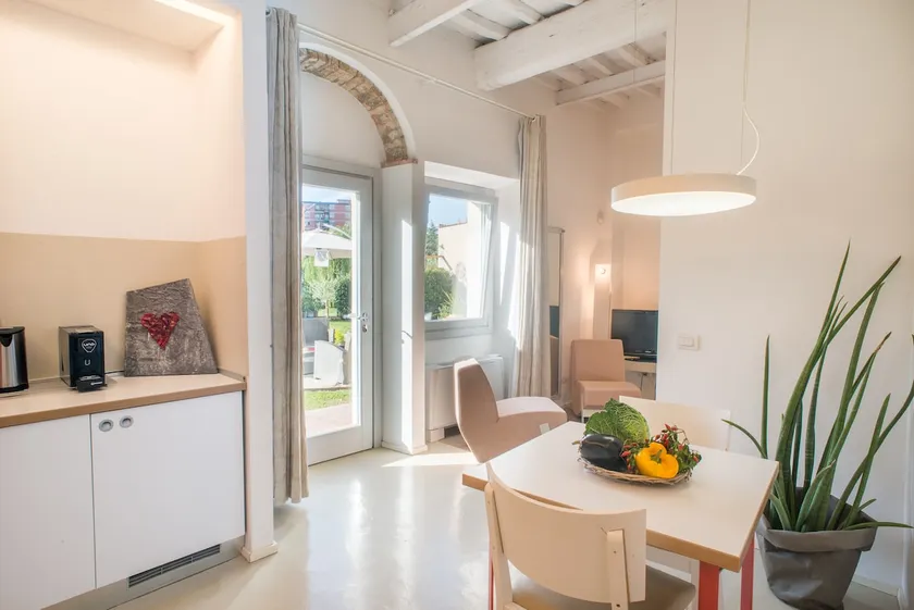 Florentine Studio 1 - Image 1