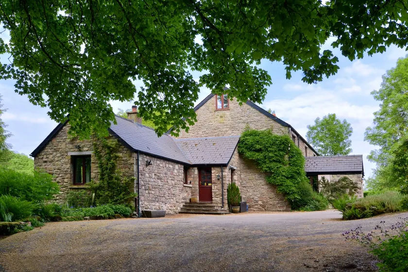 Adjoined Stone Cottage Wye Valley (Five Springs) - Image 1