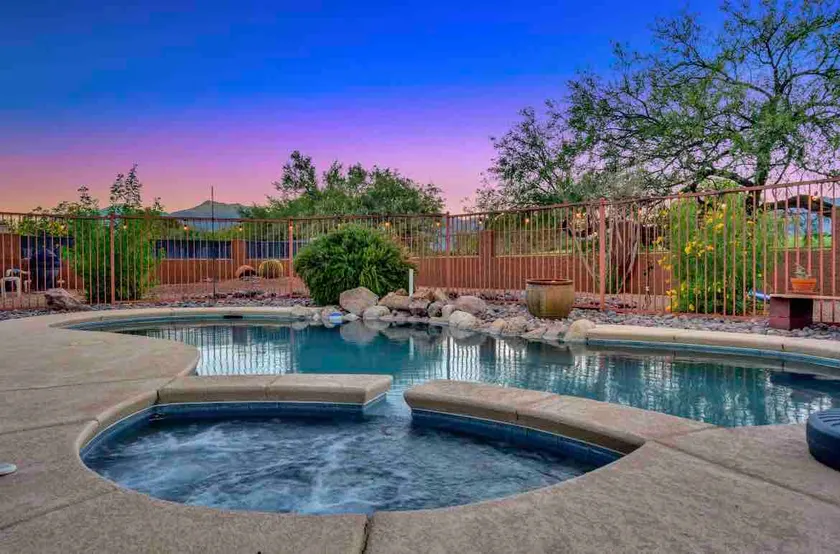 Mountain Vista 4 BDRM Home with Pool & Spa - Image 1