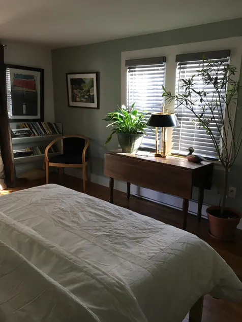 The Perfect Beacon Getaway with Private Entrance - Image 1