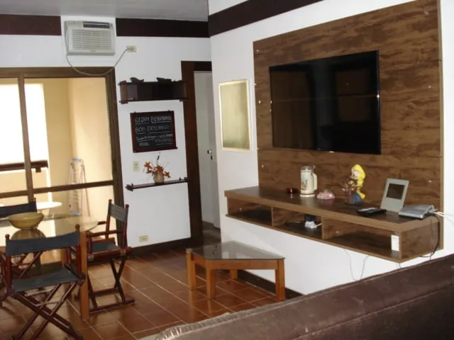 Apt Heated Pool/Sauna Pitangueiras Loc Nobre - Image 1