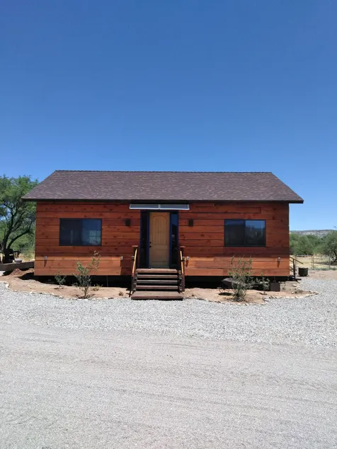 RRR Ranch Cabins-Shooting Star - Image 1